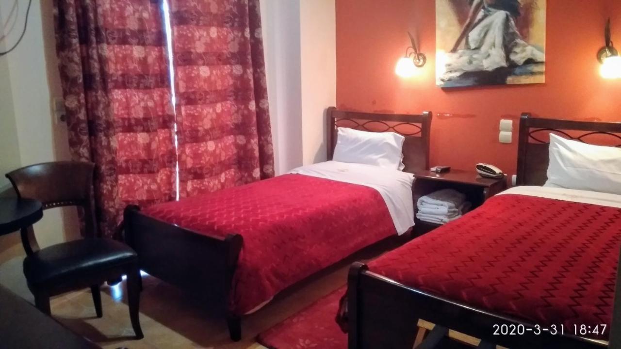 Palatino Hotel Loutra Edipsou  Eksteriør billede