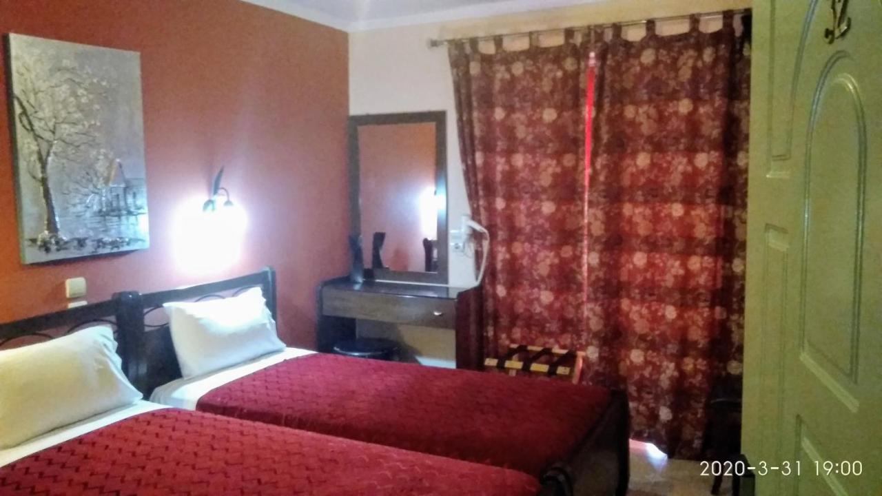 Palatino Hotel Loutra Edipsou  Eksteriør billede