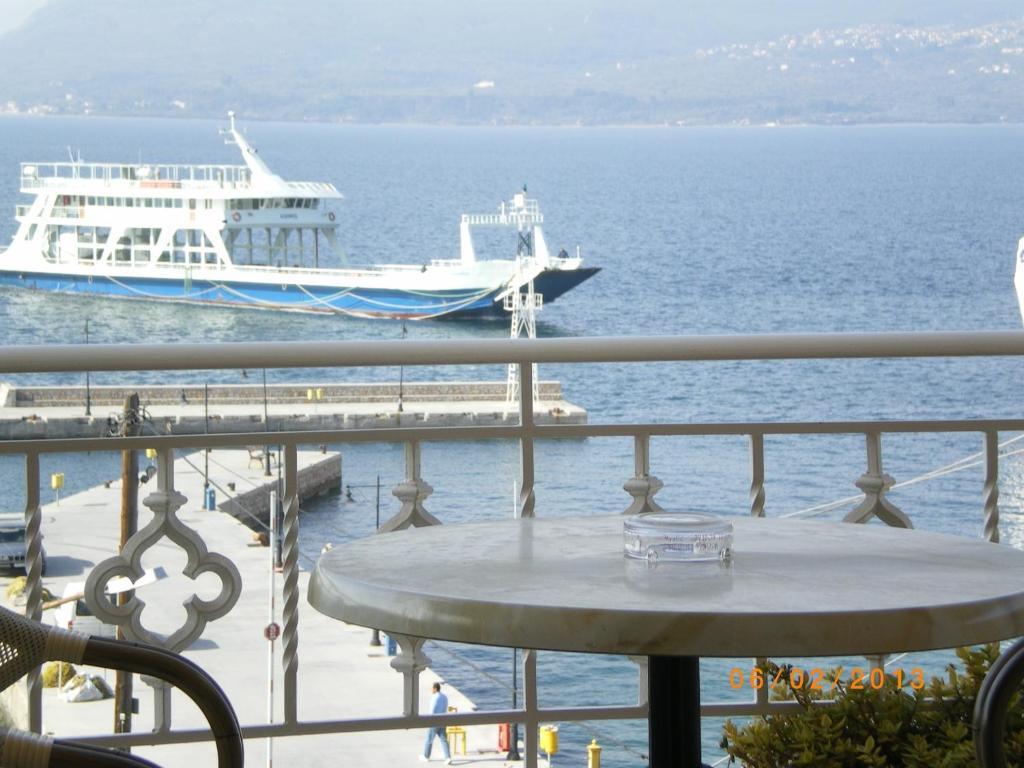 Palatino Hotel Loutra Edipsou  Eksteriør billede